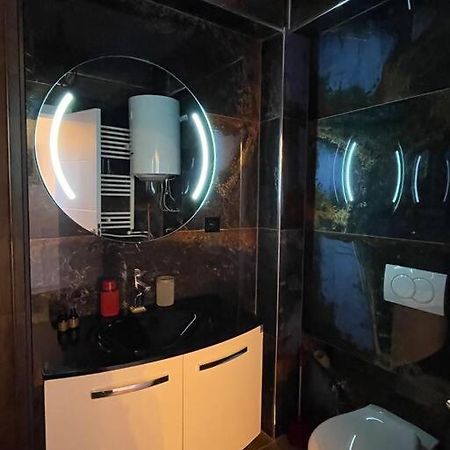 Penthouse With Castle View Apartment Призрен Екстериор снимка