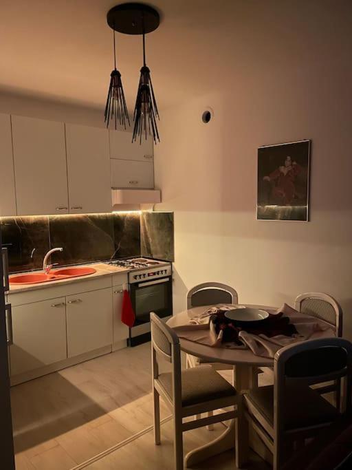 Penthouse With Castle View Apartment Призрен Екстериор снимка